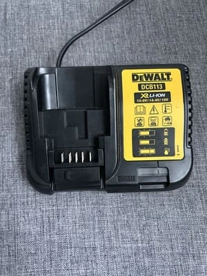 DeWalt DCB113 battery charger